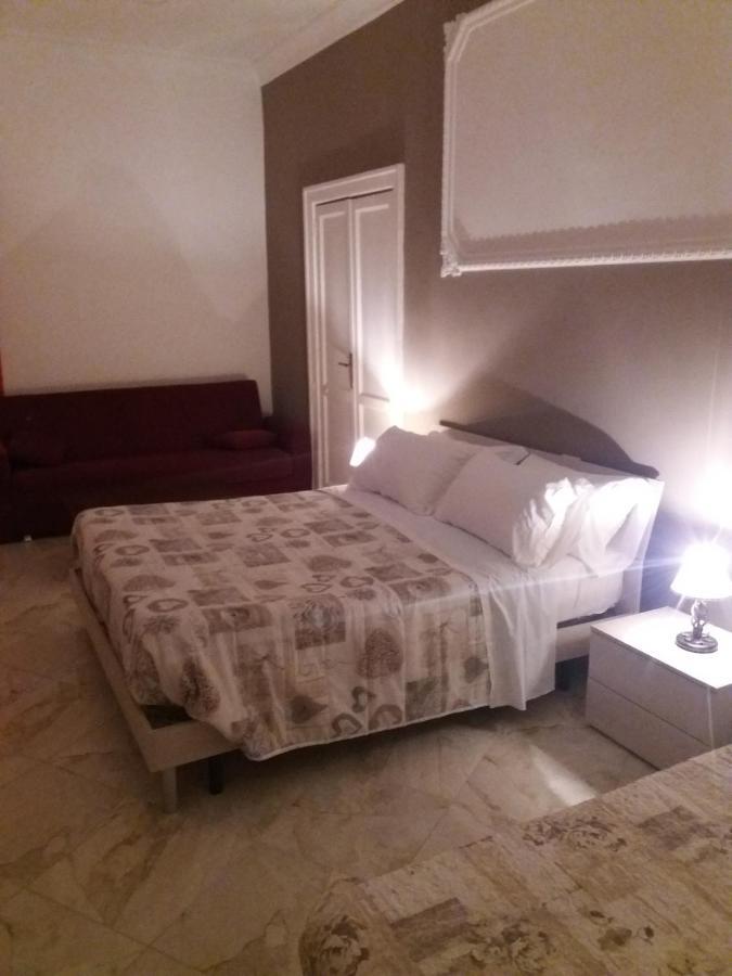 B&Bhotel Emmanuel Napoli Exterior photo