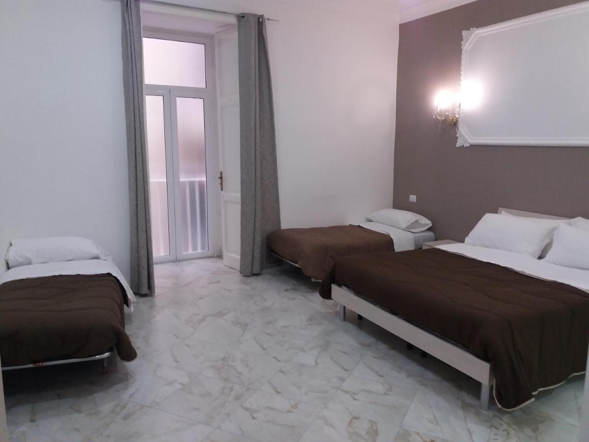 B&Bhotel Emmanuel Napoli Exterior photo
